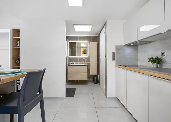 Nix -villa Prive 4p - Terrasse - Parking - Climatisation - Cap Naturiste * Agde