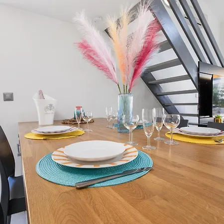Willa Nix -villa Prive 4p - Terrasse - Parking - Climatisation - Cap Naturiste